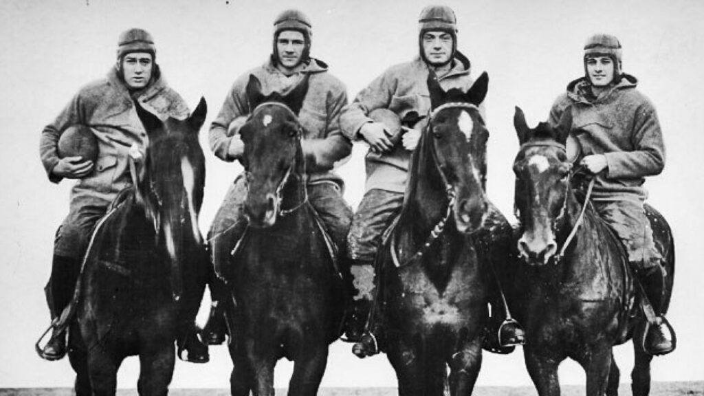 photography_Iconic_images_four-horsemen-notre-dame